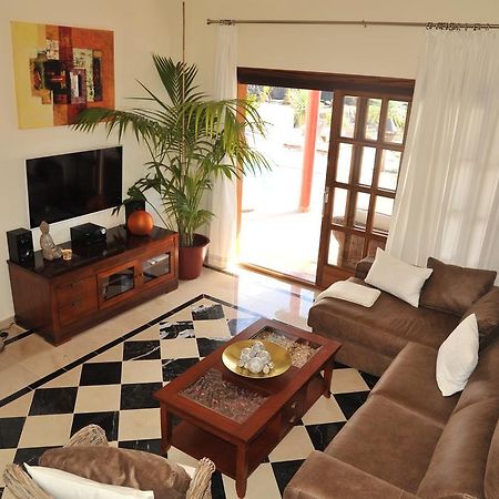 Villa Calero Playa Blanca Oda fotoğraf